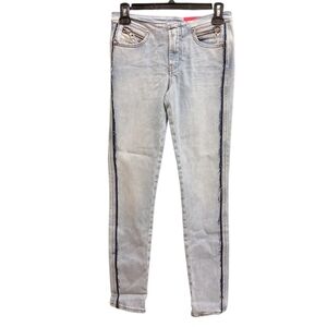 Diesel NWT Low Waist Light Wash Skinny Fit Jeans Size 23